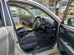 Toyota Axio 2018 Silver