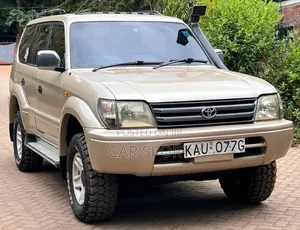 Toyota Land Cruiser Prado 2001 Gold