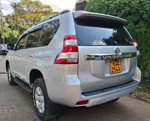 Toyota Land Cruiser Prado 2015 Silver