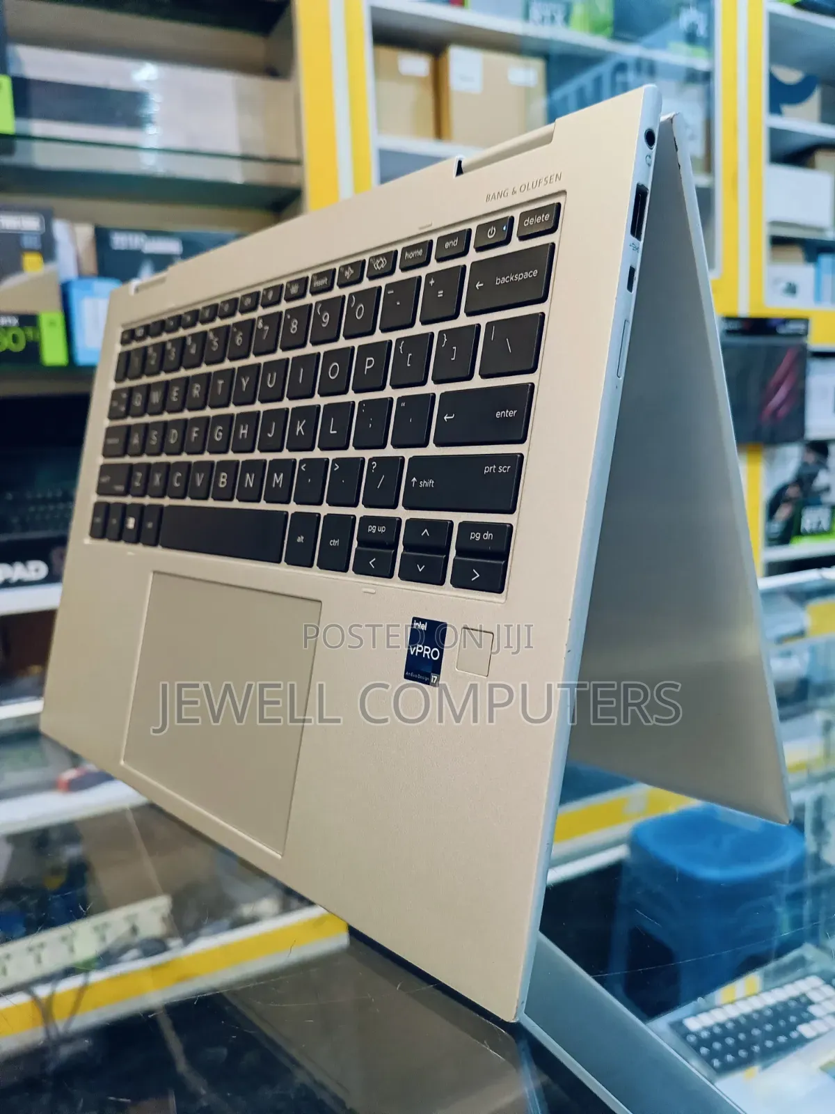 Laptop HP EliteBook x360 1040 G10 16GB Intel Core i7 SSD 512GB