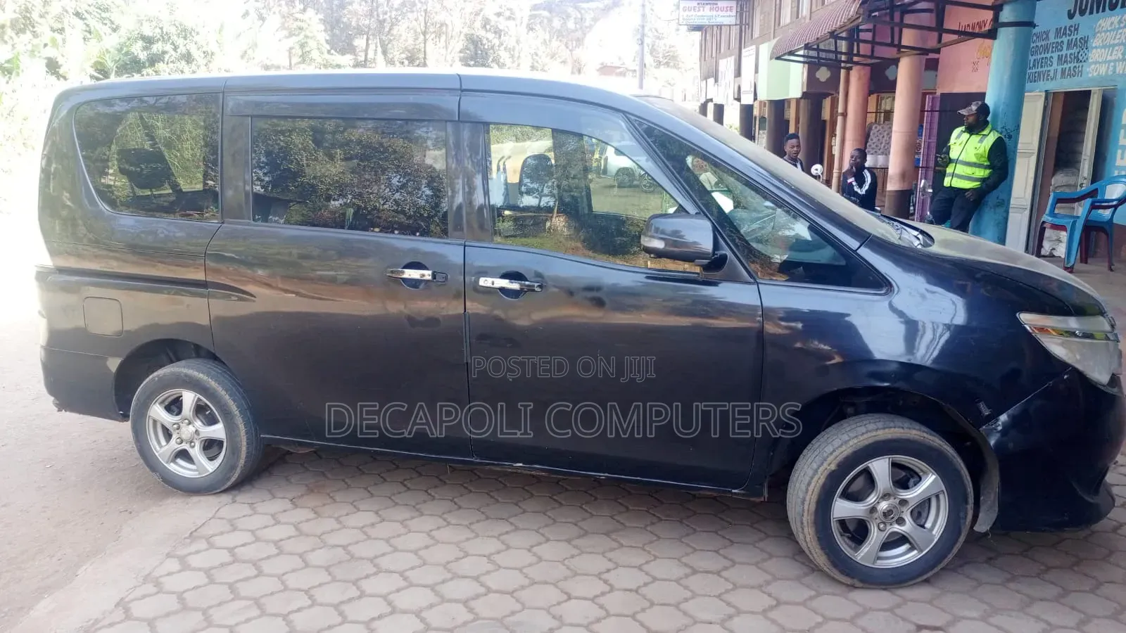 Nissan Serena 2014 Blue