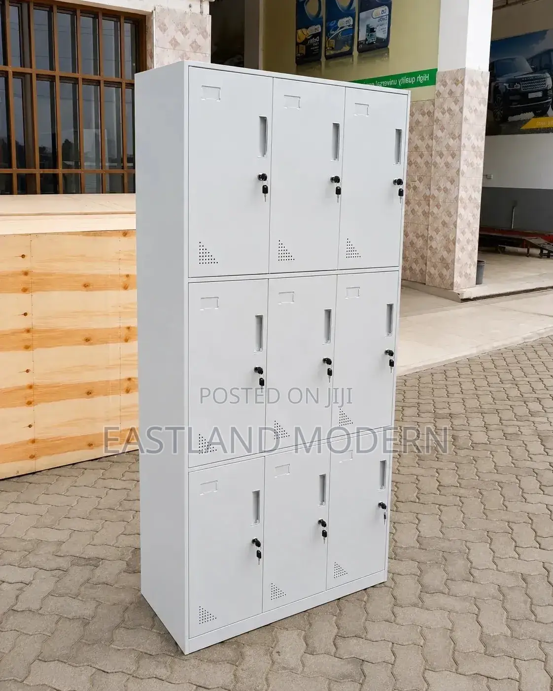 Metal Locker Cabinet With 9 Lockable Door