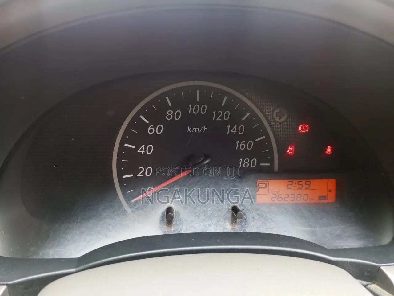 Nissan March 1.2 FWD 2016 Purple