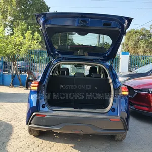 Nissan Note 1.2 Hybrid 2022 Blue