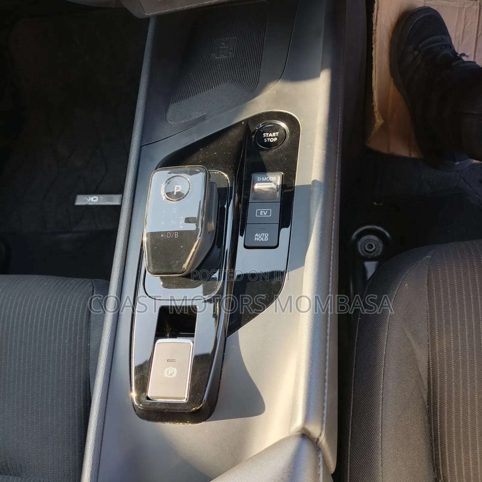 Nissan Note 1.2 Hybrid 2022 Blue