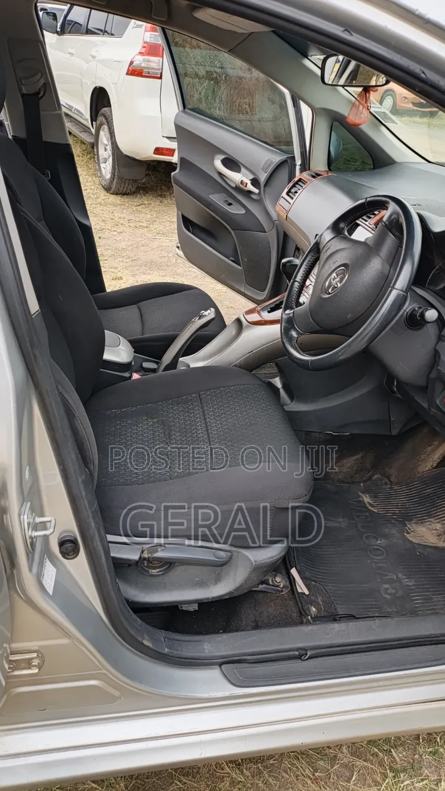 Toyota Auris 2008 Silver