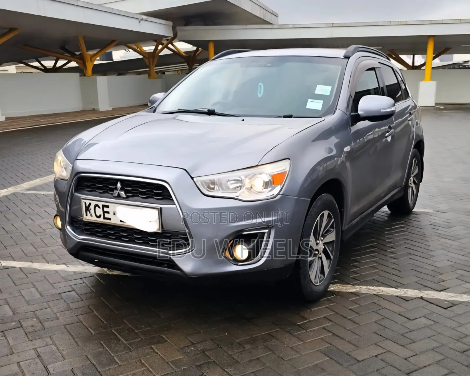 Mitsubishi RVR 2015 Silver
