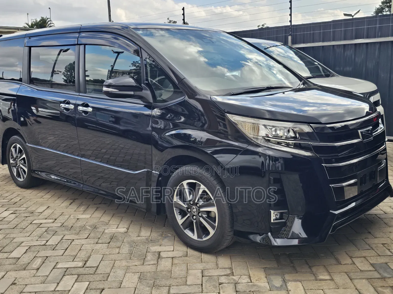 Toyota Noah 2019 Matt Black