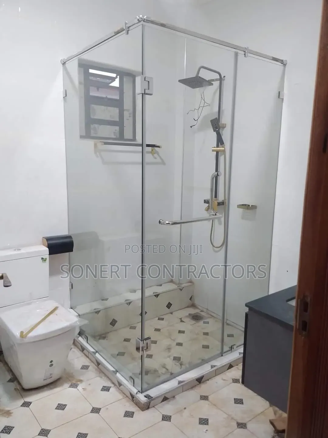 10mm Tough Shower Cubicle Glass