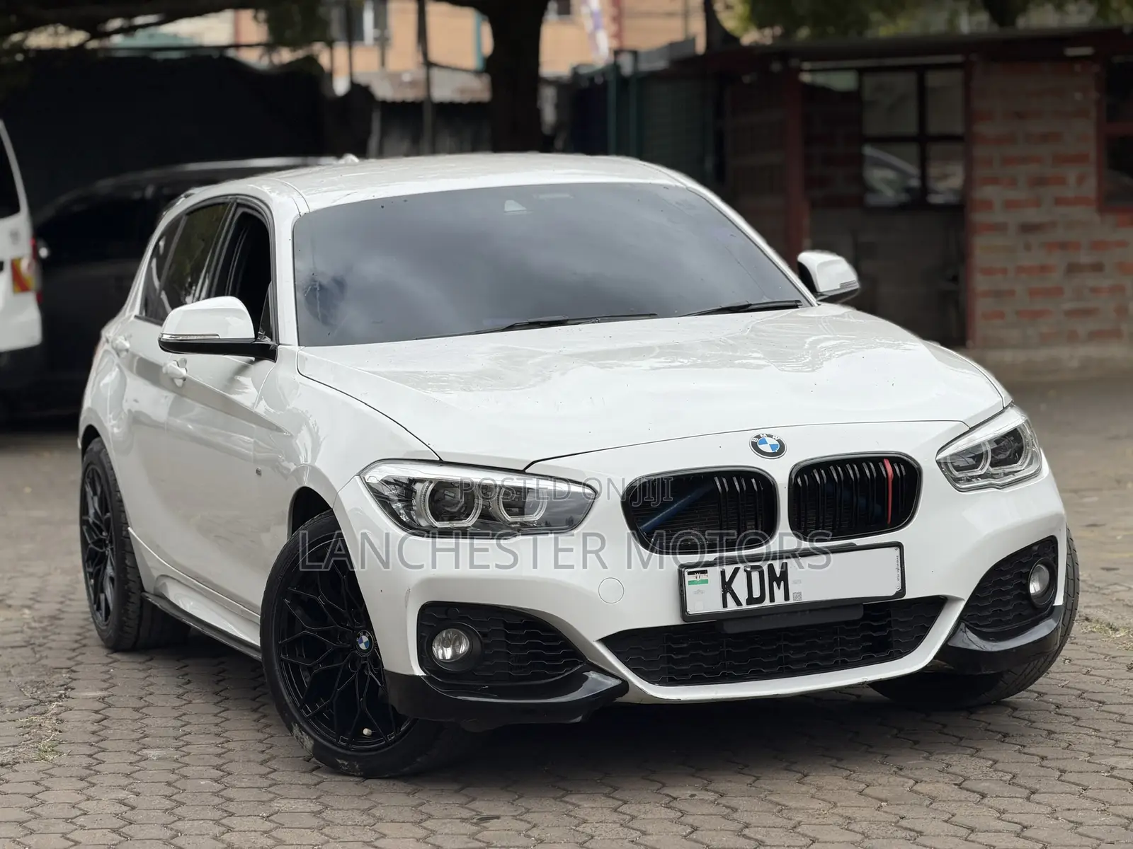 BMW 1 Series 2016 White