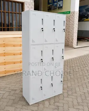 Metal Locker Cabinet With 9 Lockable Door