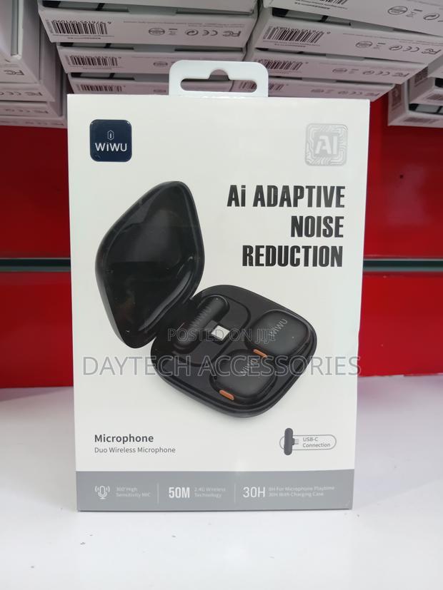 WiWU Wi-Wm006 AI Powered Noise Cancelling Lavalier Microphone - Black