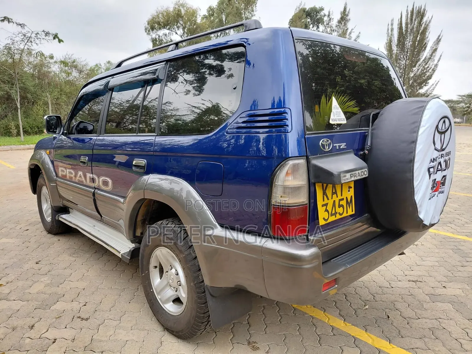 Toyota Land Cruiser Prado 2000 Blue