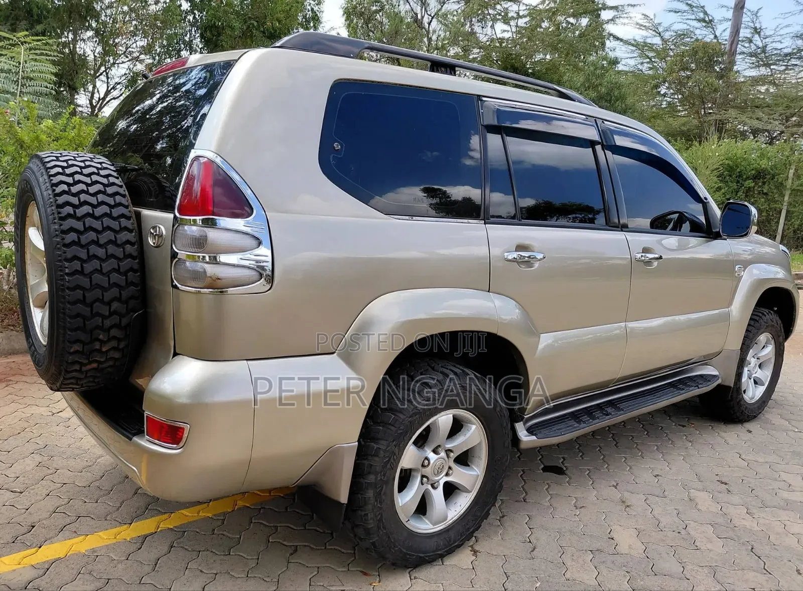 Toyota Land Cruiser Prado 2003 Gold