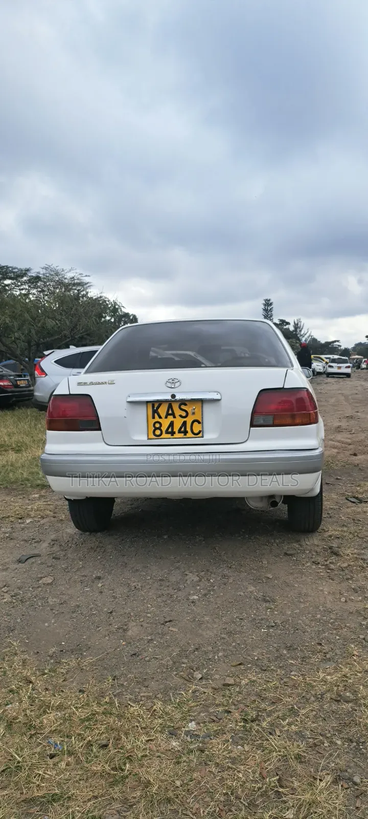 Toyota Corolla II 1999 White
