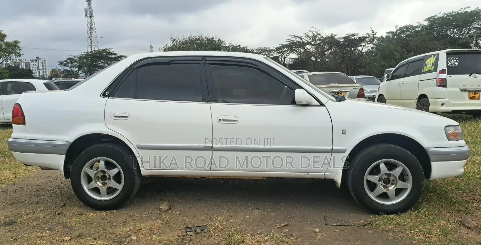 Toyota Corolla II 1999 White