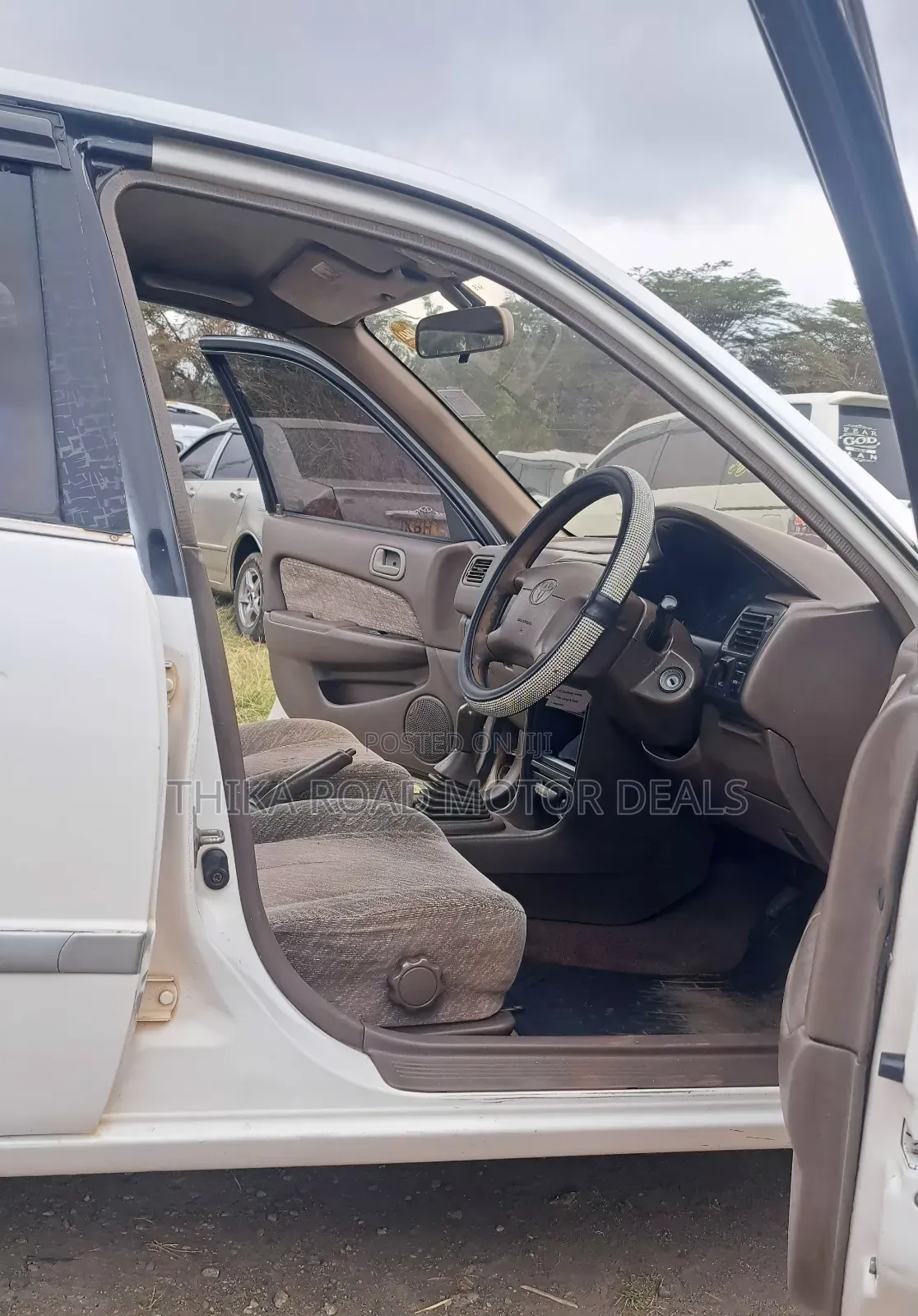 Toyota Corolla II 1999 White