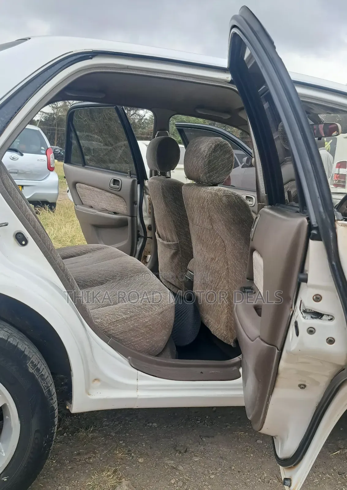 Toyota Corolla II 1999 White