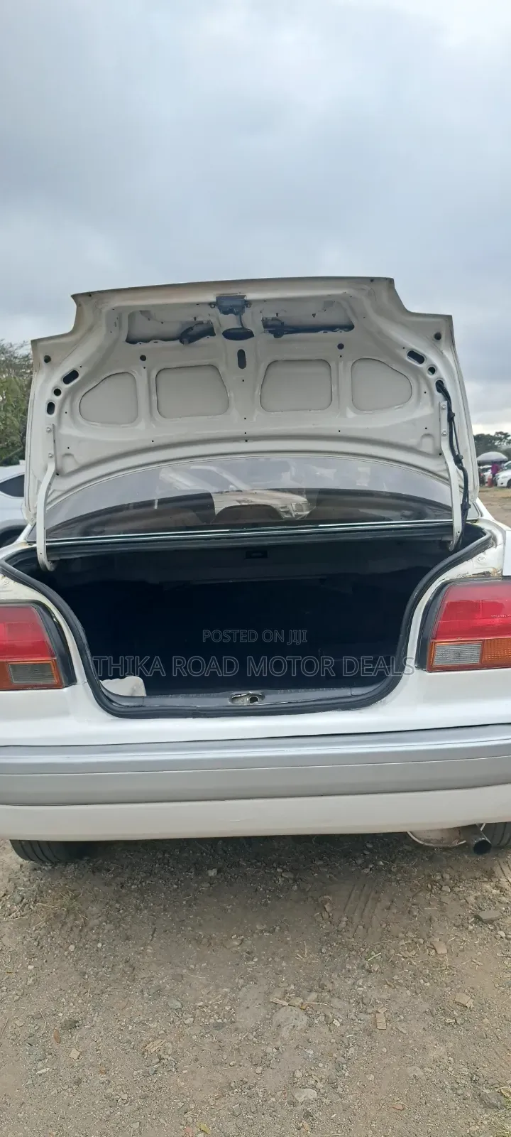 Toyota Corolla II 1999 White