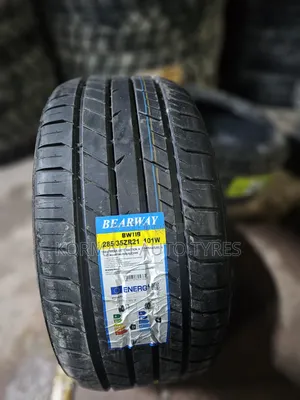 285/35r21 Bearway Tyre