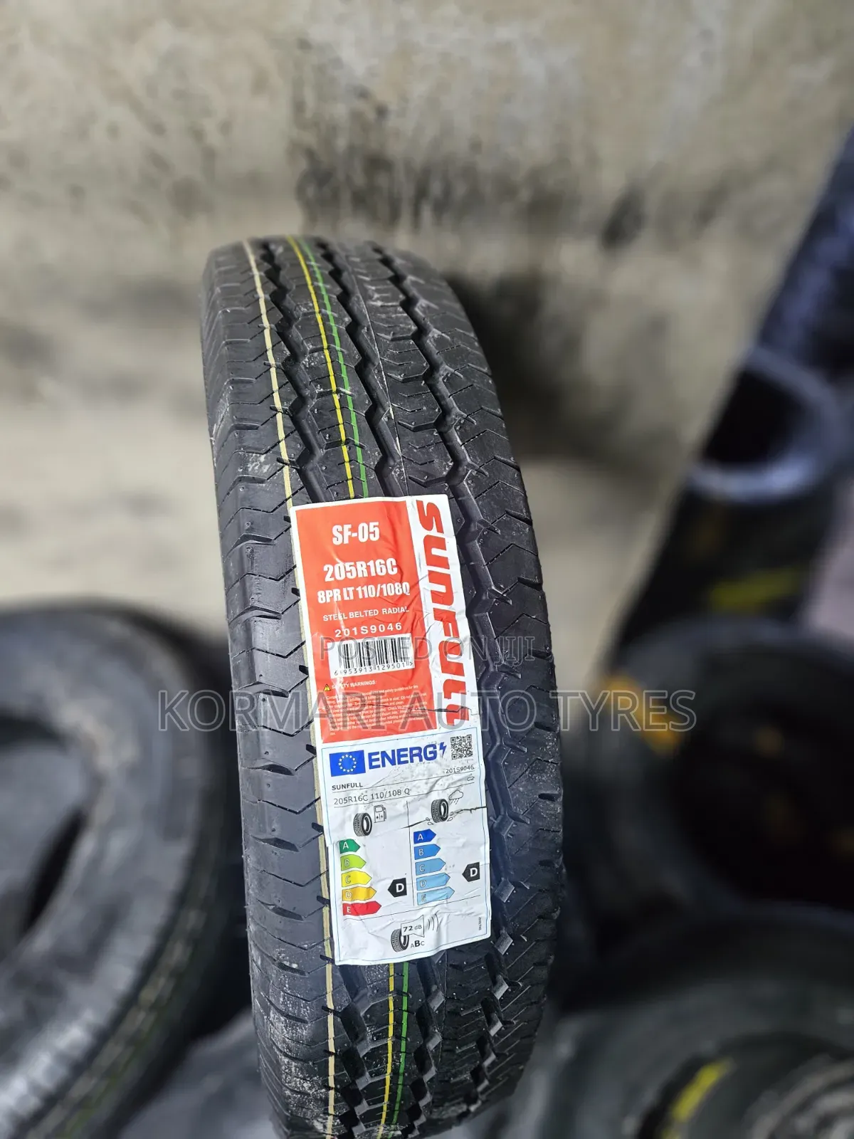 205R16C Sunfull Tyre