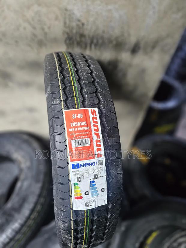 205R16C Sunfull Tyre