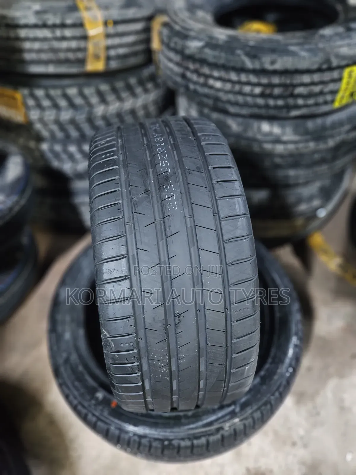 255/35r18 Lykeen Tyre