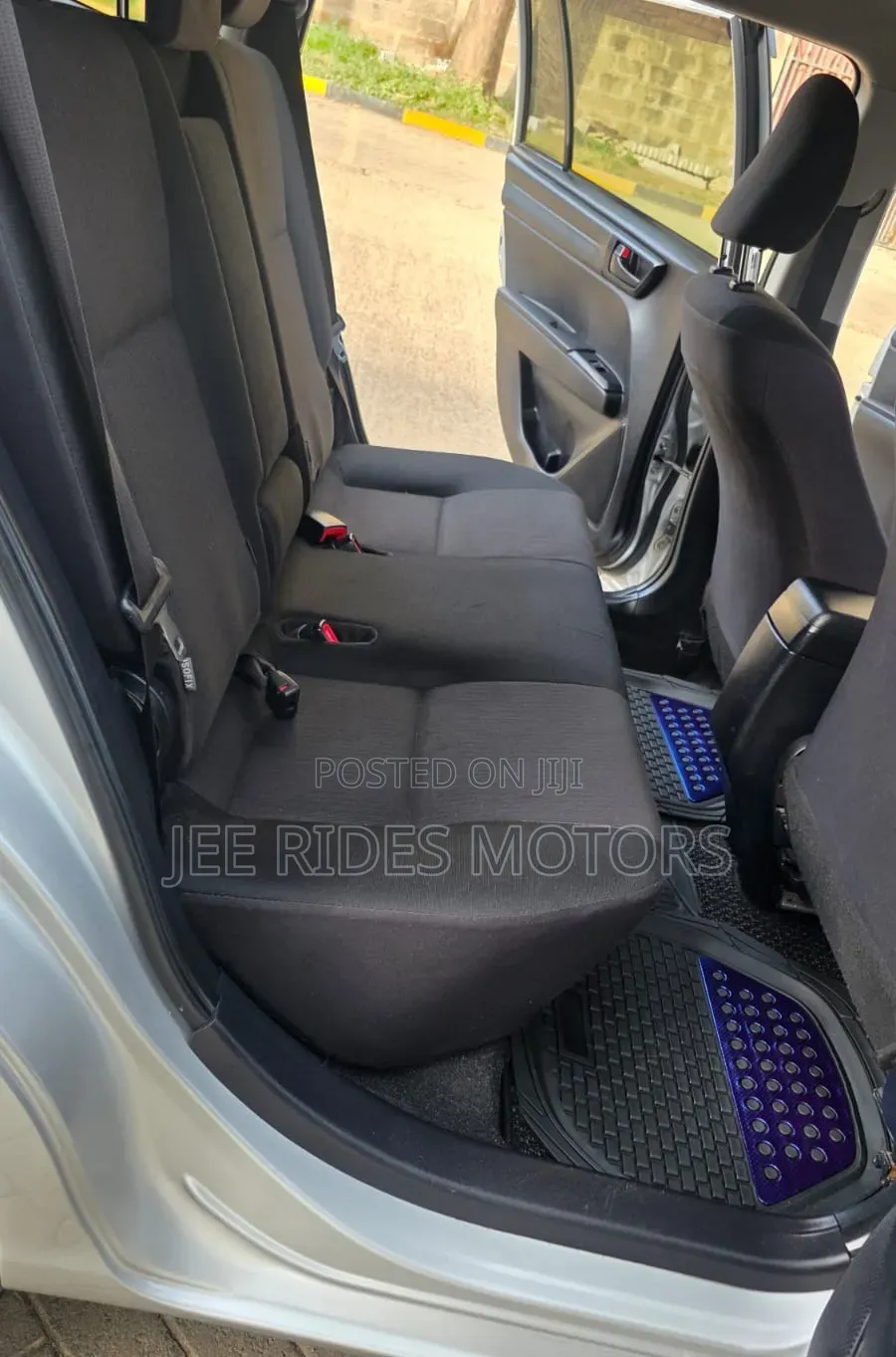 Toyota Corolla Fielder 2015 Silver
