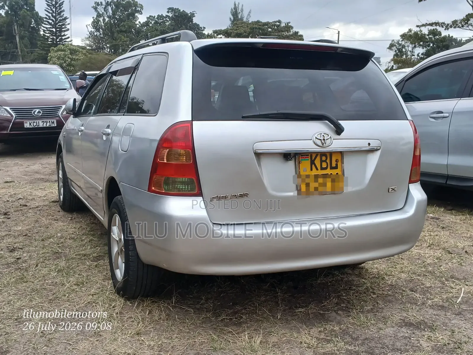 Toyota Corolla Fielder 2003 Silver
