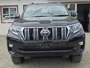Toyota Land Cruiser Prado Kakadu 2019 Black