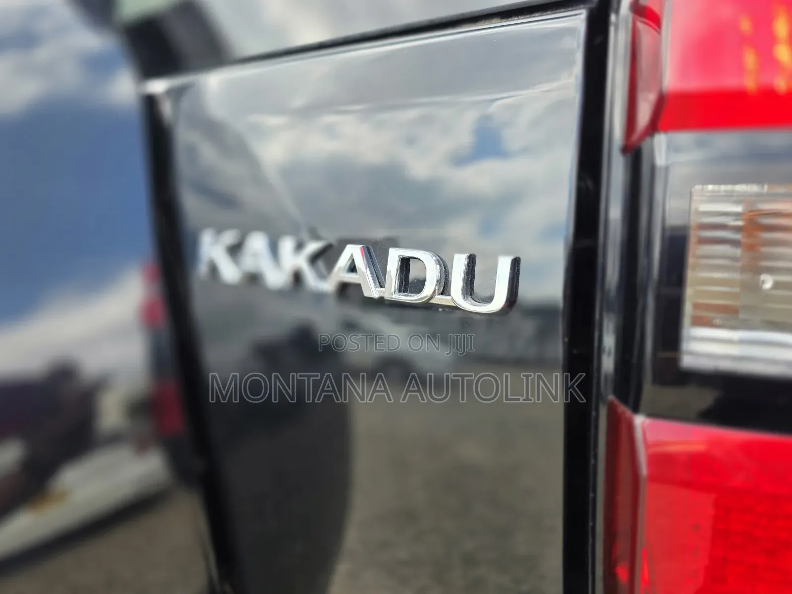 Toyota Land Cruiser Prado Kakadu 2019 Black