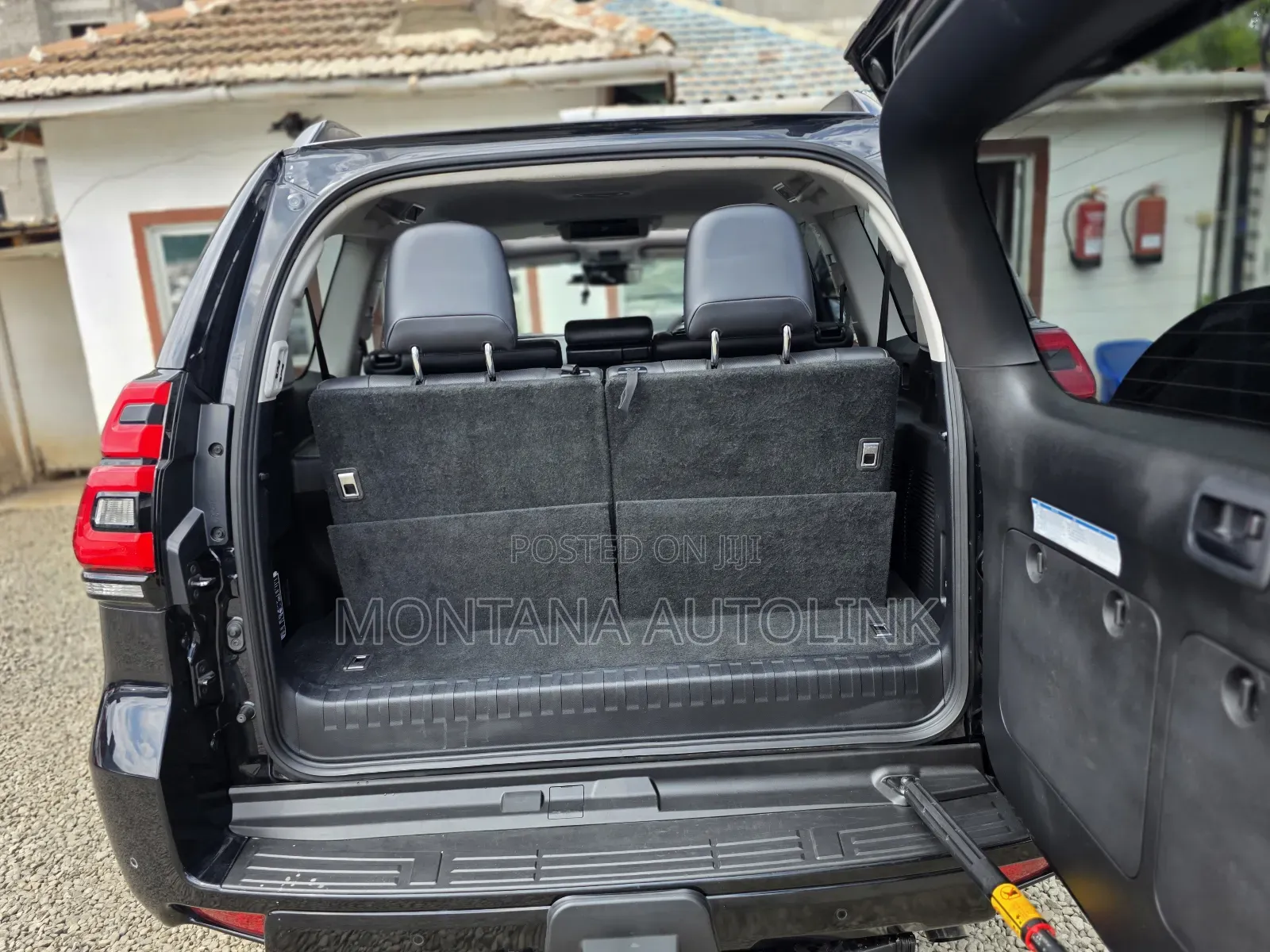 Toyota Land Cruiser Prado Kakadu 2019 Black