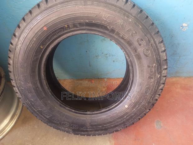 195/80r15 Goodyear - thumbnail 3