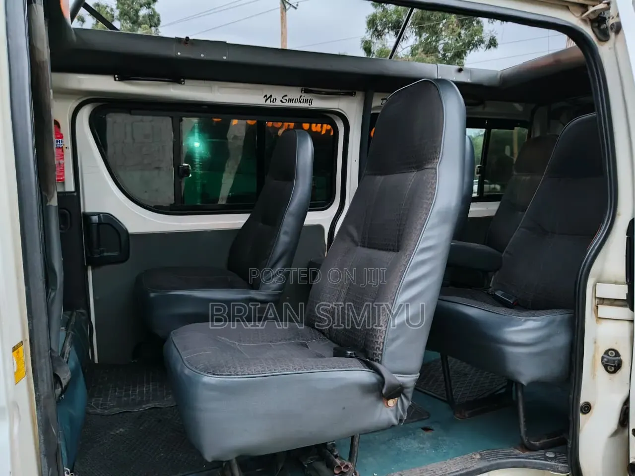 Toyota HiAce 2014 White