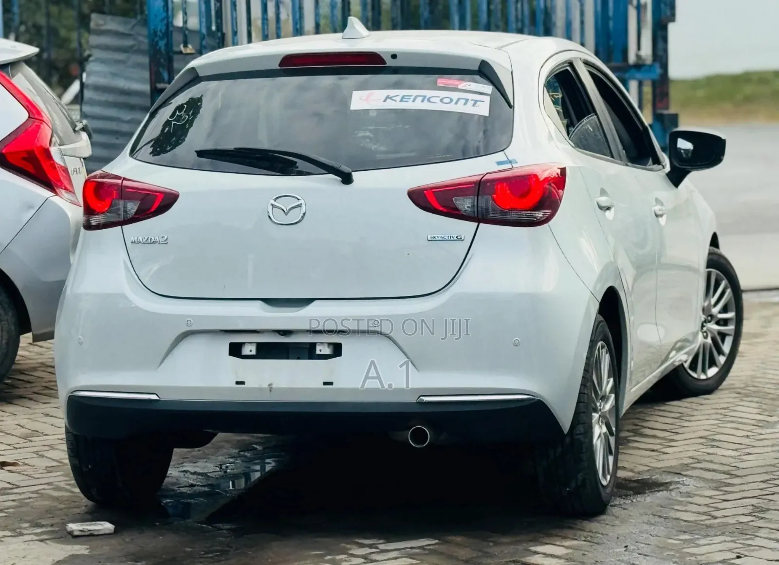 Mazda 2 2019 Beige
