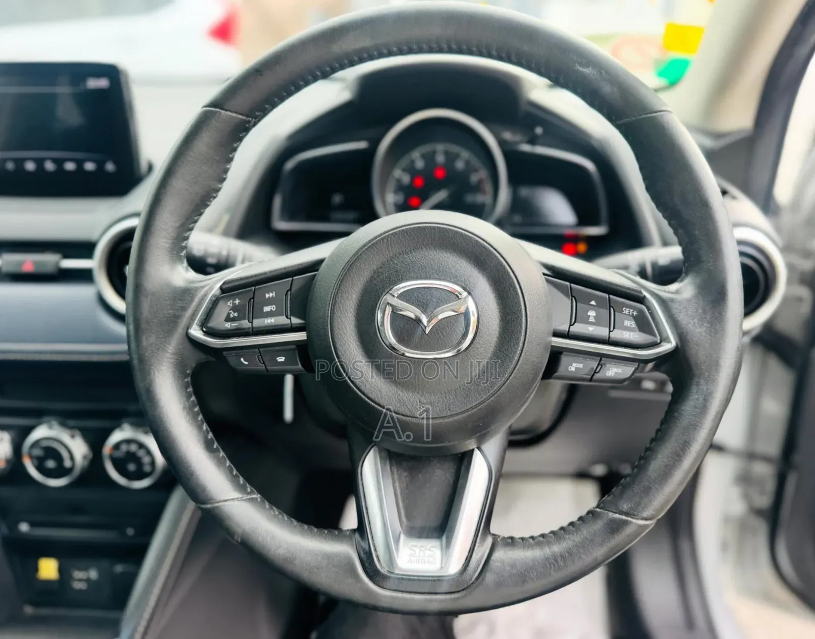 Mazda 2 2019 Beige