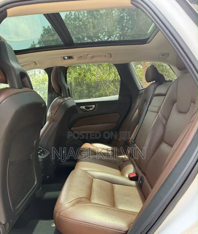 Volvo XC60 2018 White