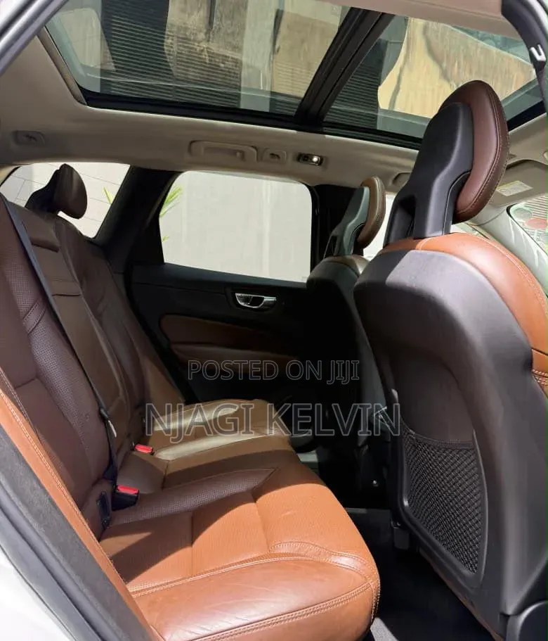 Volvo XC60 2018 White