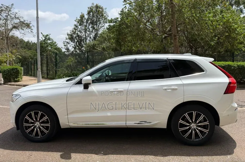 Volvo XC60 2018 White