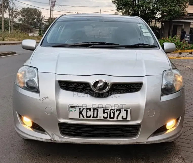 Toyota Auris 2008 Silver