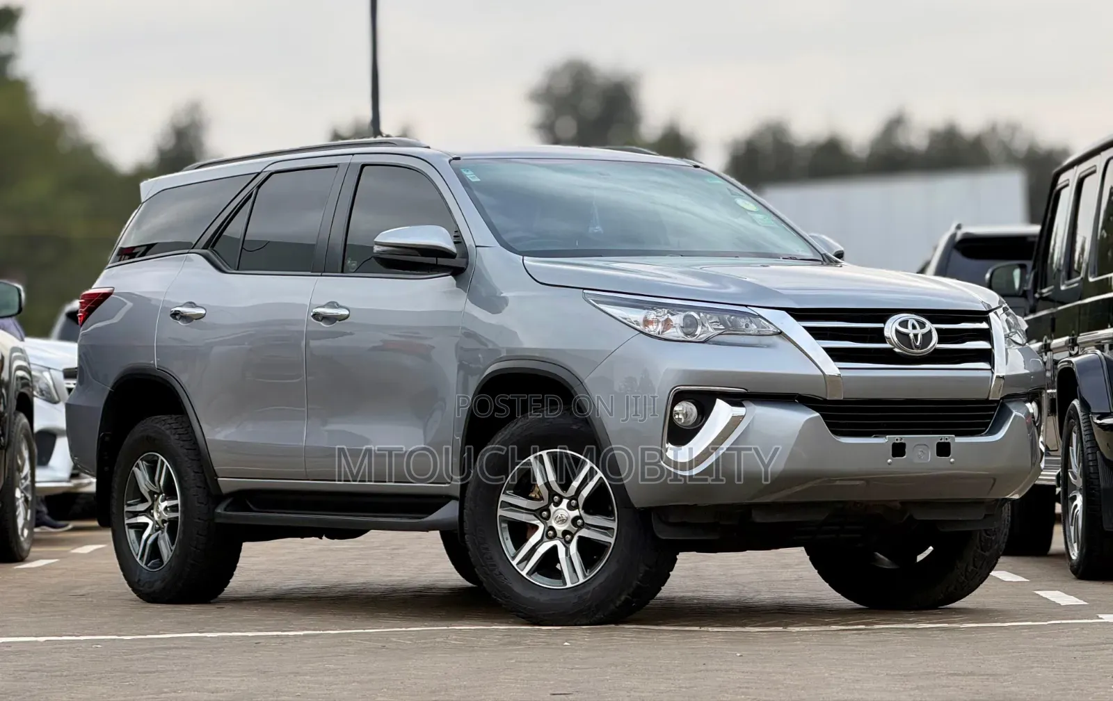Toyota Fortuner 2019 Silver