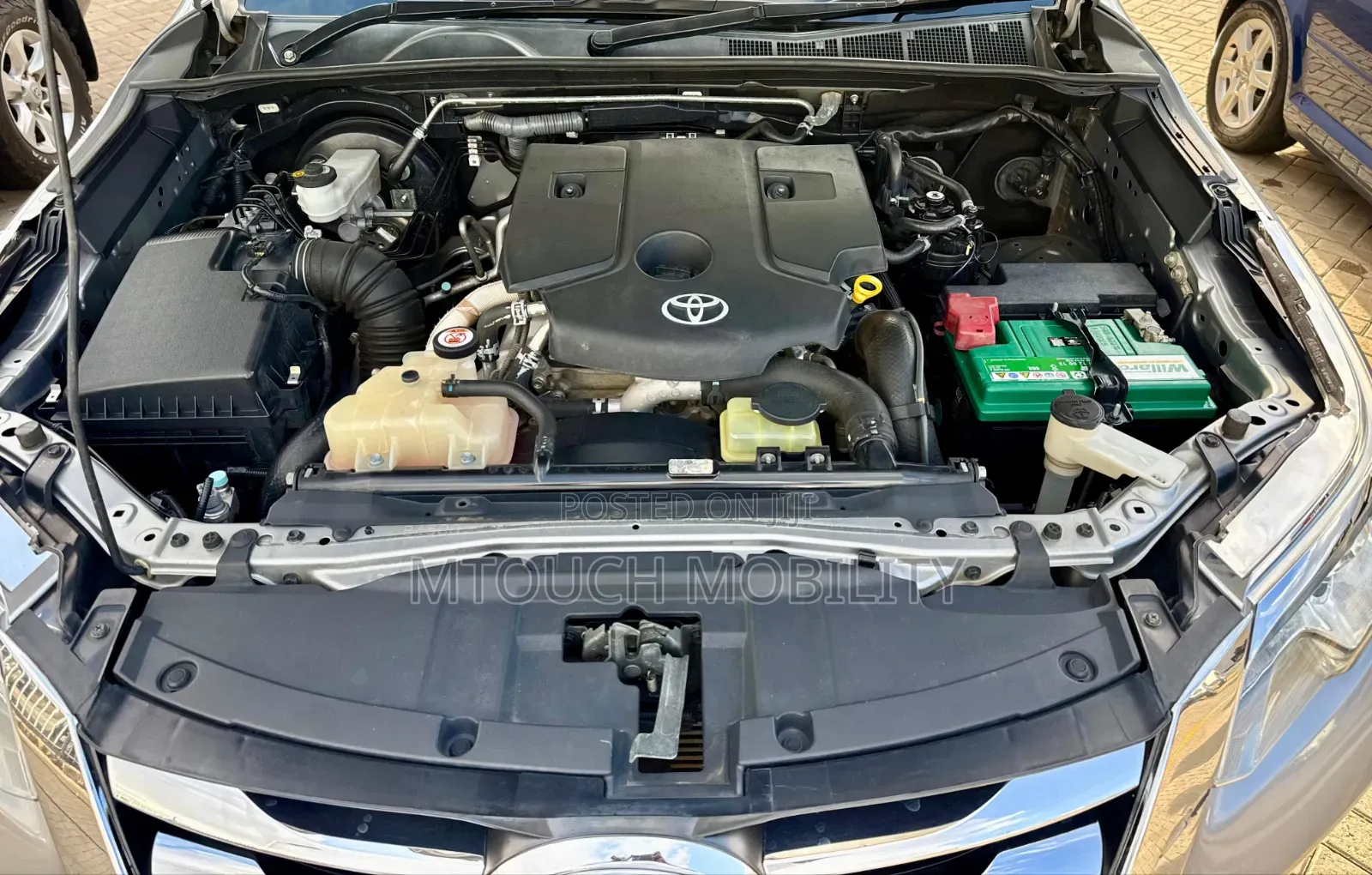 Toyota Fortuner 2019 Silver