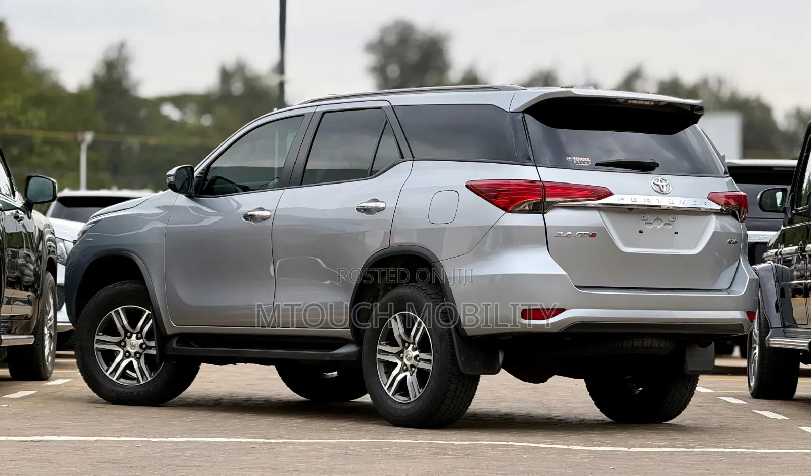 Toyota Fortuner 2019 Silver
