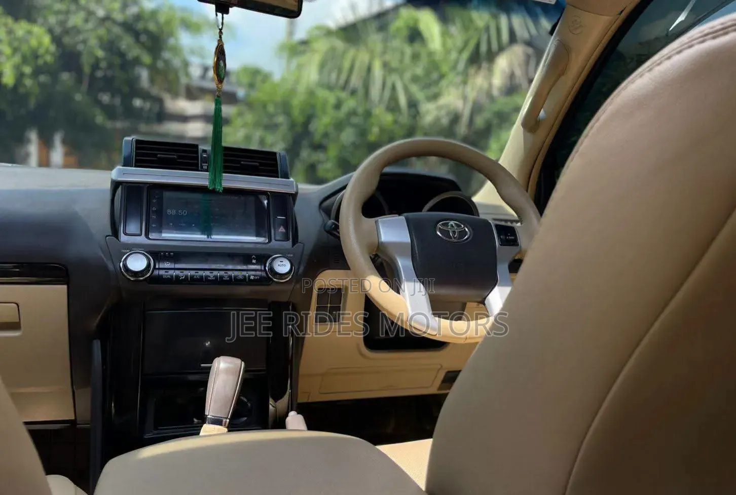 Toyota Land Cruiser Prado 2014 Gray