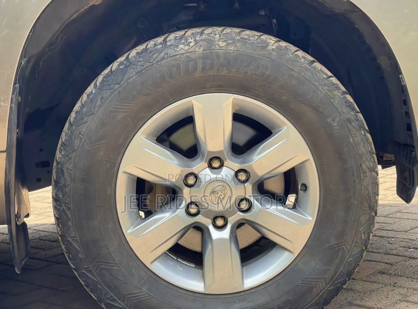 Toyota Land Cruiser Prado 2014 Gray