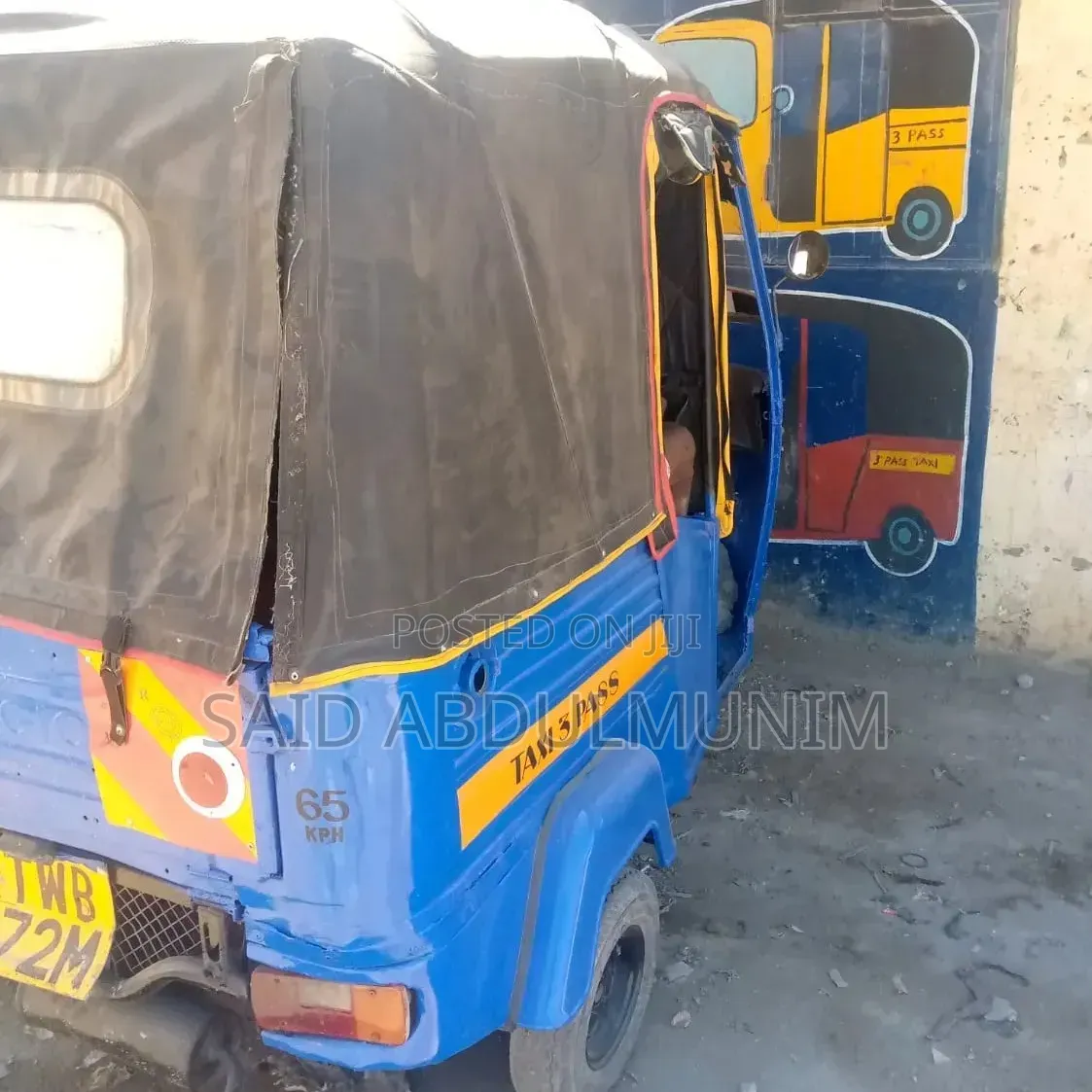 Piaggio 2023 Blue