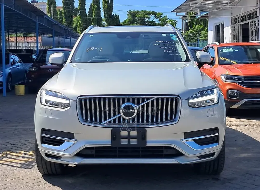 Volvo XC90 2019 Pearl