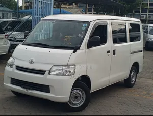 Toyota TownAce 2019 Pearl