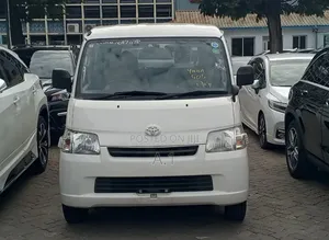Toyota TownAce 2019 Pearl