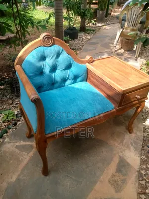 Telephone Seat